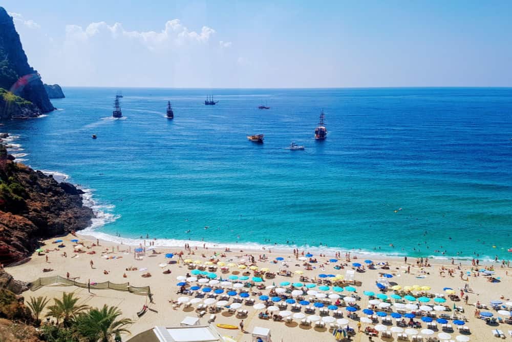 Best Beaches in Alanya: The Pros and Cons of Each